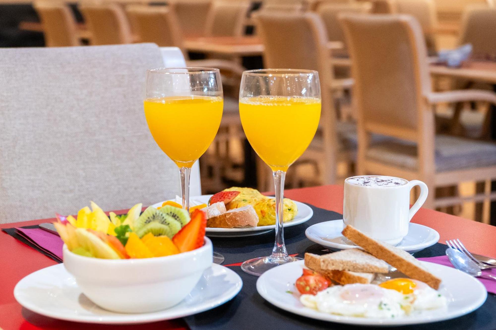 Sunotel Aston Barcelona Bagian luar foto