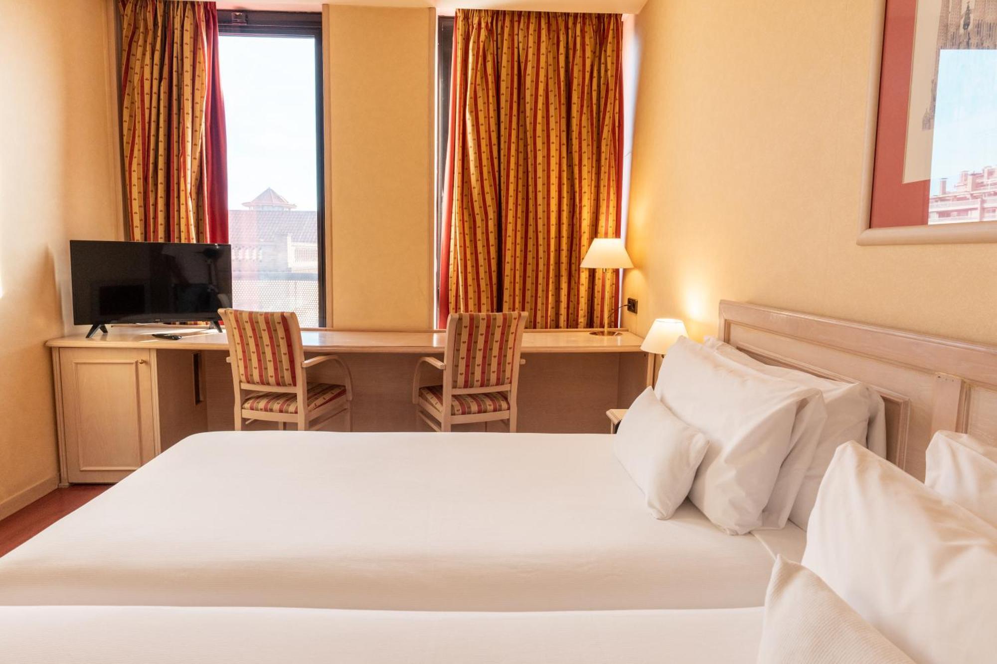Sunotel Aston Barcelona Bagian luar foto